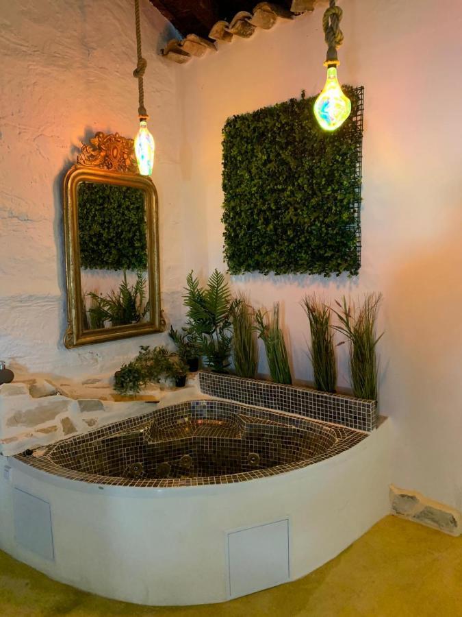 Fortress Jacuzzi Suites Ксатива Экстерьер фото