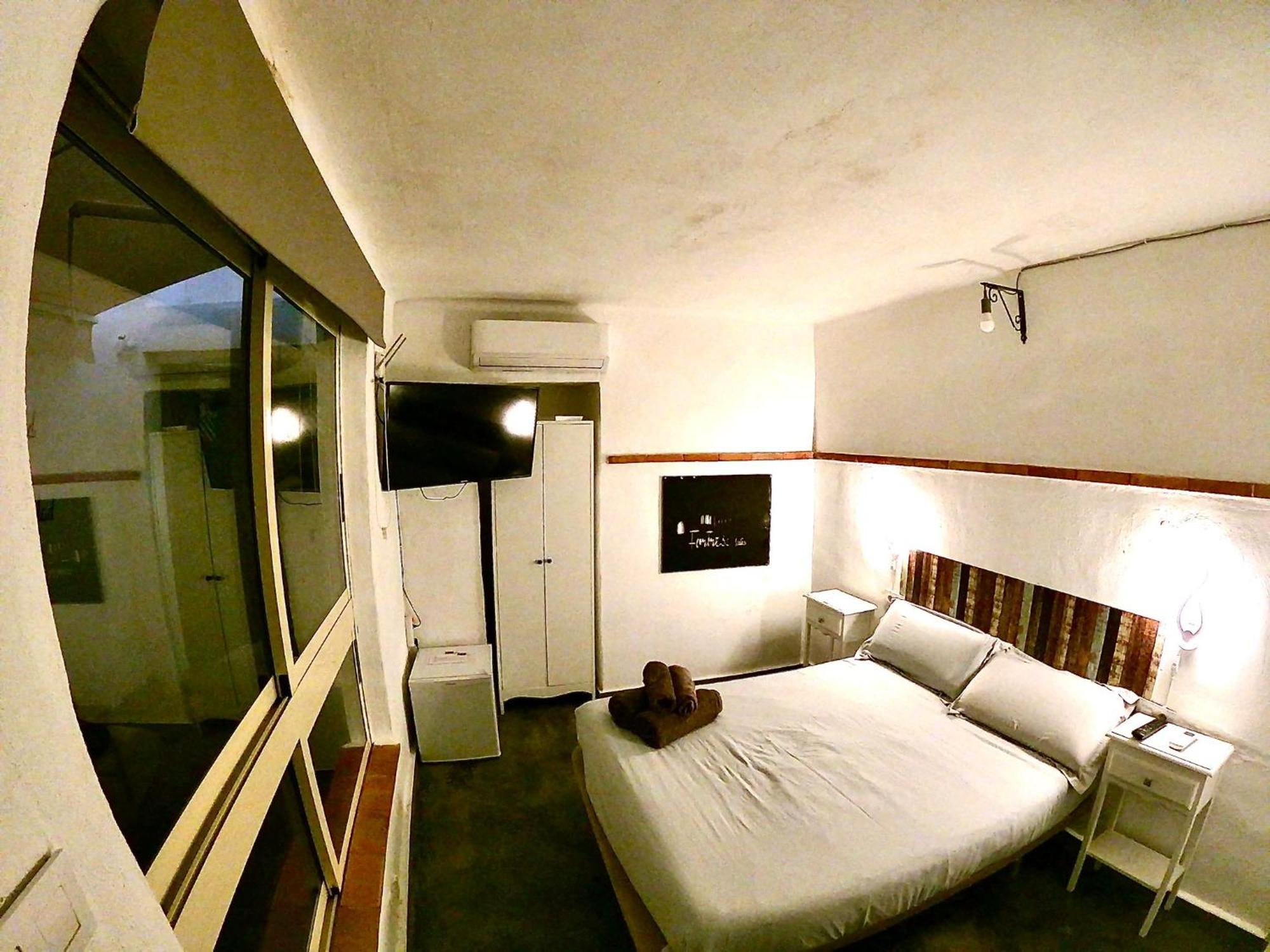Fortress Jacuzzi Suites Ксатива Экстерьер фото
